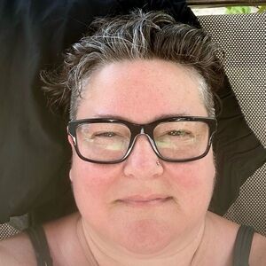 Meet your Posher, Tara